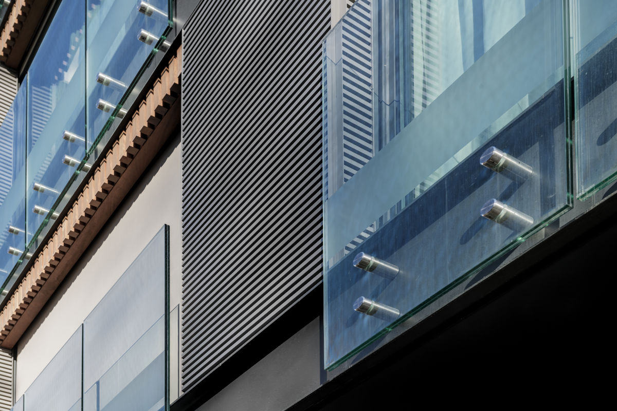 fachada-ventilada-aluminio-Alu-Stock-viviendas-modesto-lafuente
