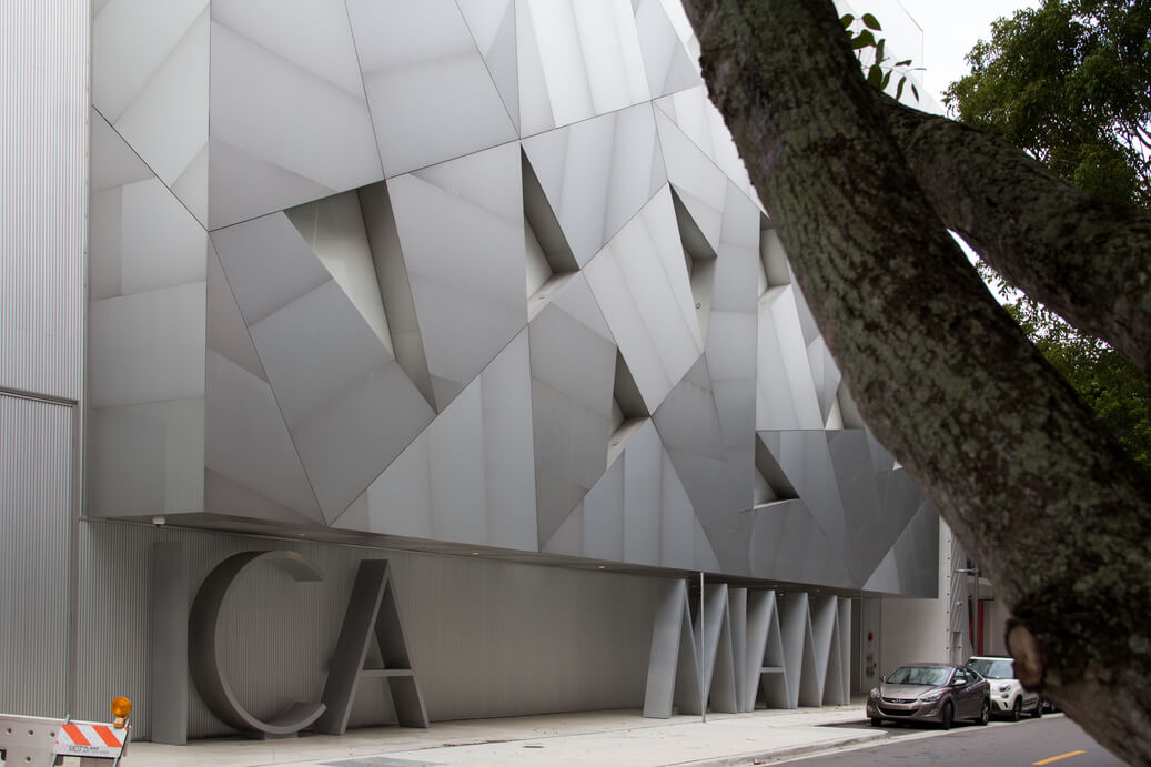 revestimiento fachada aluminio museo ICA Miami Alu Stock 35