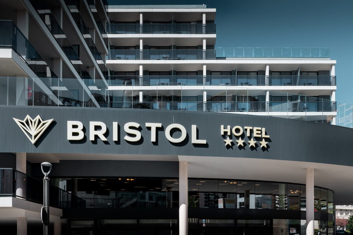 revestimiento fachada exterior aluminio Alu Stock hotel bristol 3