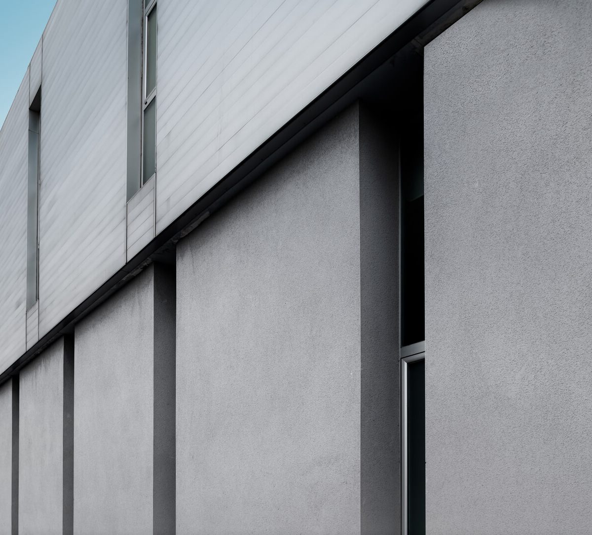 revestimiento fachada ventilada aluminio Centro Benimaclet Alu Stock 1