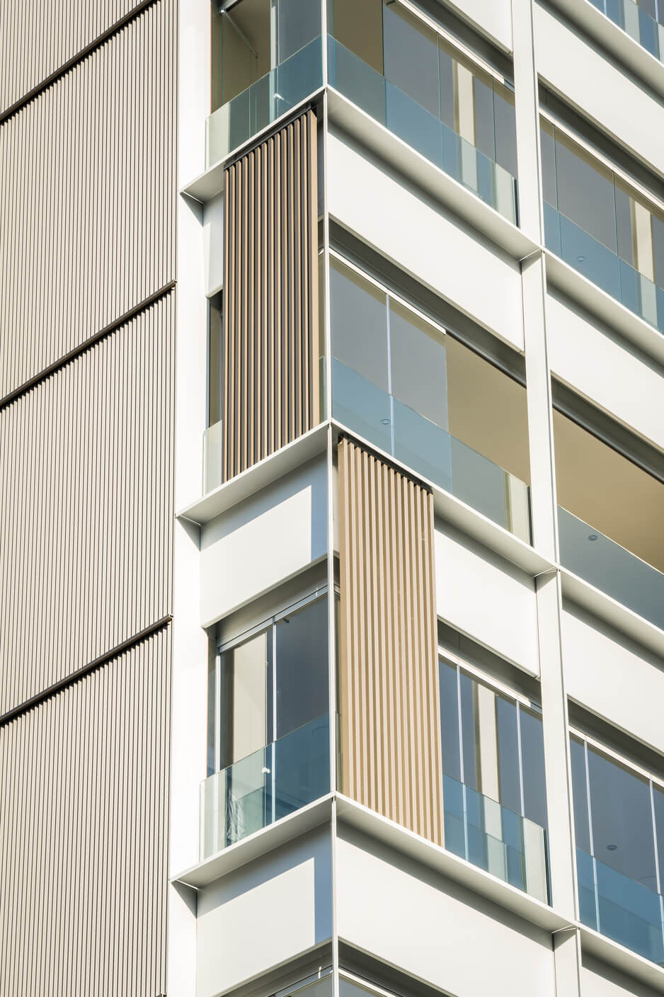 Revestimiento exterior aluminio edificio viviendas Residencial paris Alu Stock 02