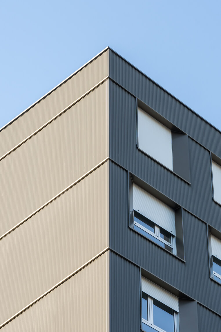 Revestimiento exterior aluminio edificio viviendas Residencial paris Alu Stock 16