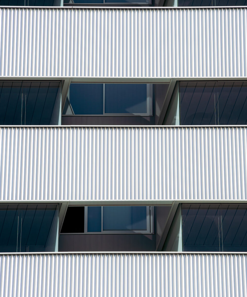 fachada ventilada aluminio Salesianos pamplona 4