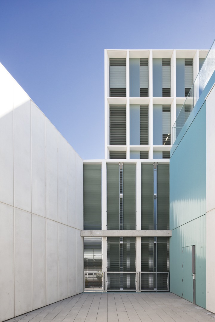 UPC-Barcelona-Alu-Stock-9